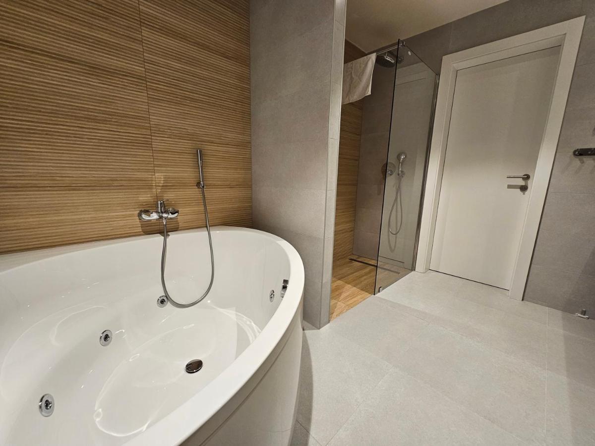 Hotel Etna Gracanica  المظهر الخارجي الصورة