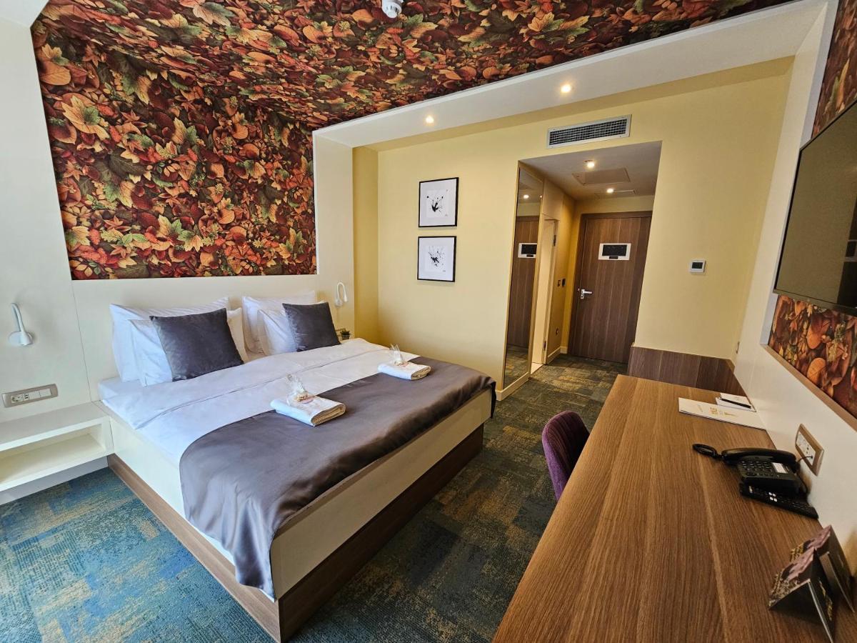 Hotel Etna Gracanica  المظهر الخارجي الصورة