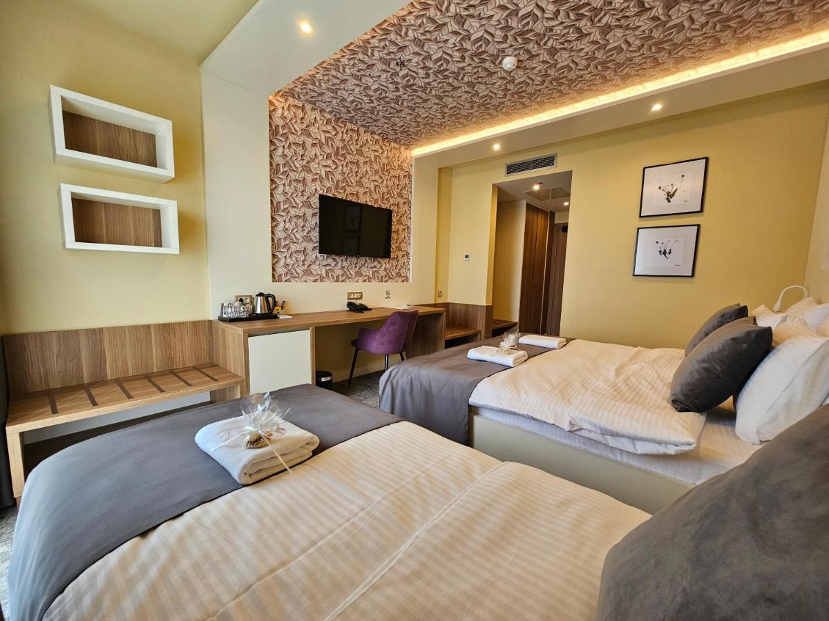 Hotel Etna Gracanica  المظهر الخارجي الصورة